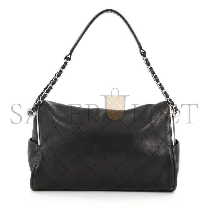 CHANEL ULTIMATE SOFT HOBO QUILTED LEATHER MEDIUM  (32*24*11cm)